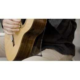 embracingguitar_ergonomic-support-imagen-2-thumb