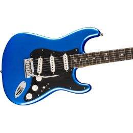 fender_american-ultra-ii-stratocaster-eb-nlb-imagen-2-thumb