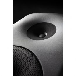 genelec_8260a-wm-imagen-1-thumb