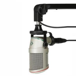 Neumann BCM 705 Micrófono de condensador