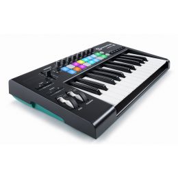 Novation Launchkey 25 MK2