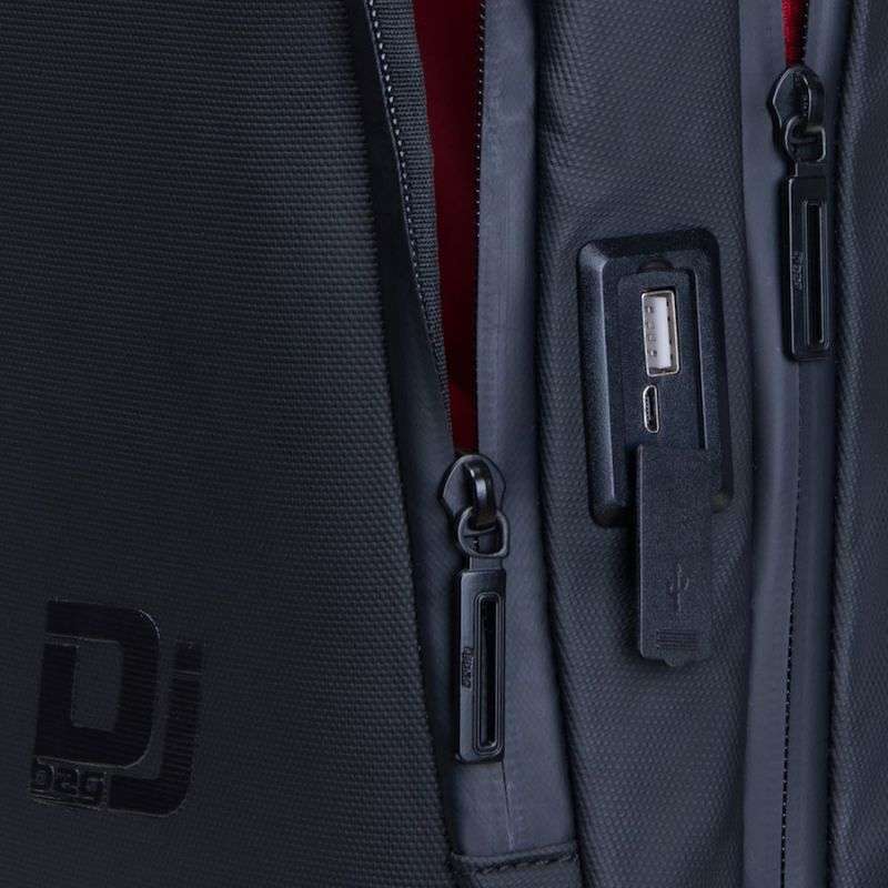 dj-bag_city-backpack-imagen-4
