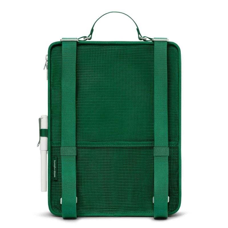 teenage-engineering_ob-4-mesh-bag-green-imagen-2