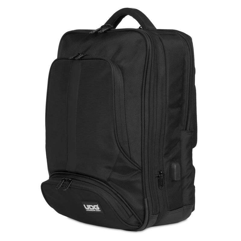 udg_ultimate-backpack-slim-imagen-1